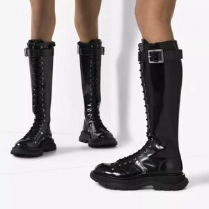 ✨Alexander McQueen 100% authentic Black Lace-Up Combat Boots 39